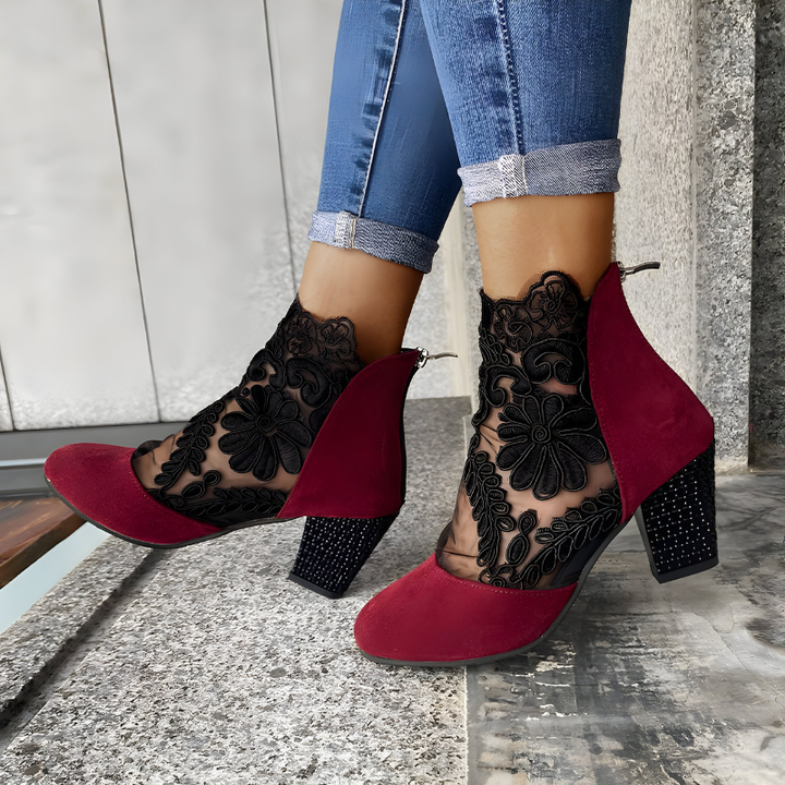 Lynora | Comfortable Heels