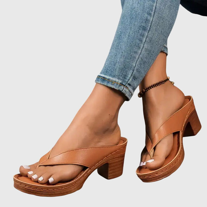 GIANNA | ORTHOPEDIC SANDALS