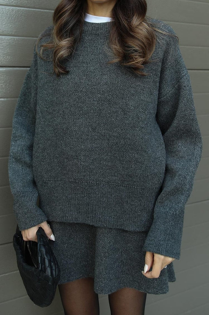 Esme |  A cozy sweater and a flowy flattering skirt